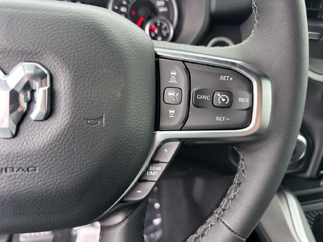 2027 RAM 1500 Big Horn/Lone Star