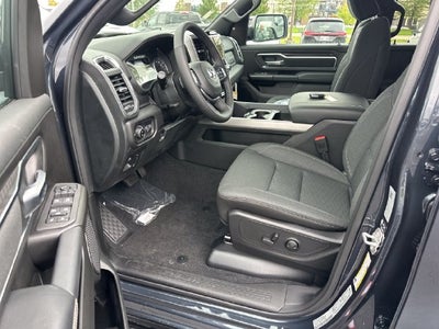 2027 RAM 1500 Big Horn/Lone Star