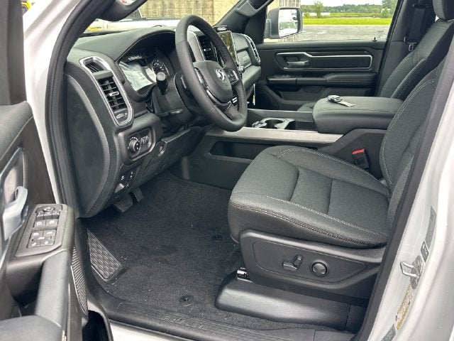 2027 RAM 1500 Big Horn/Lone Star