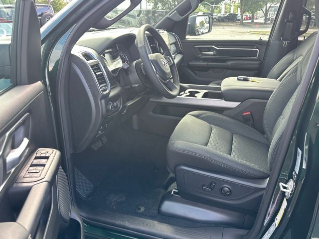 2027 RAM 1500 Big Horn/Lone Star