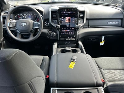 2027 RAM 1500 Big Horn/Lone Star