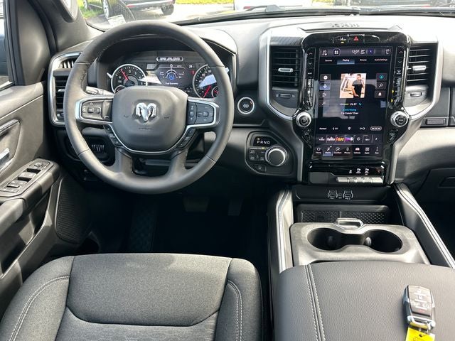 2027 RAM 1500 Big Horn/Lone Star