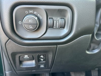 2027 RAM 1500 Big Horn/Lone Star