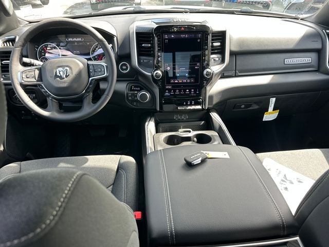 2027 RAM 1500 Big Horn/Lone Star