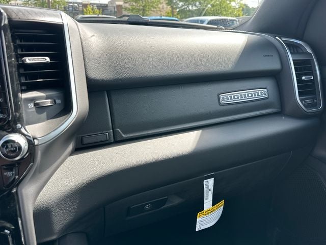 2027 RAM 1500 Big Horn/Lone Star