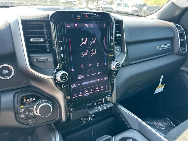 2027 RAM 1500 Big Horn/Lone Star