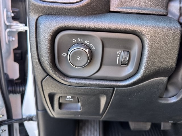 2027 RAM 1500 Tradesman
