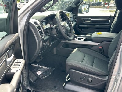 2027 RAM 1500 Big Horn/Lone Star