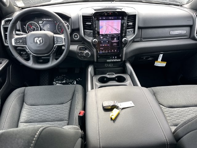 2027 RAM 1500 Big Horn/Lone Star