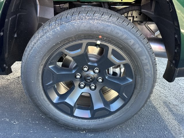 2027 RAM 1500 Big Horn/Lone Star