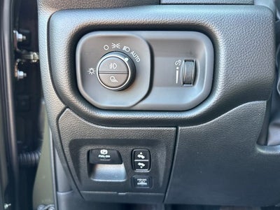 2027 RAM 1500 Big Horn/Lone Star