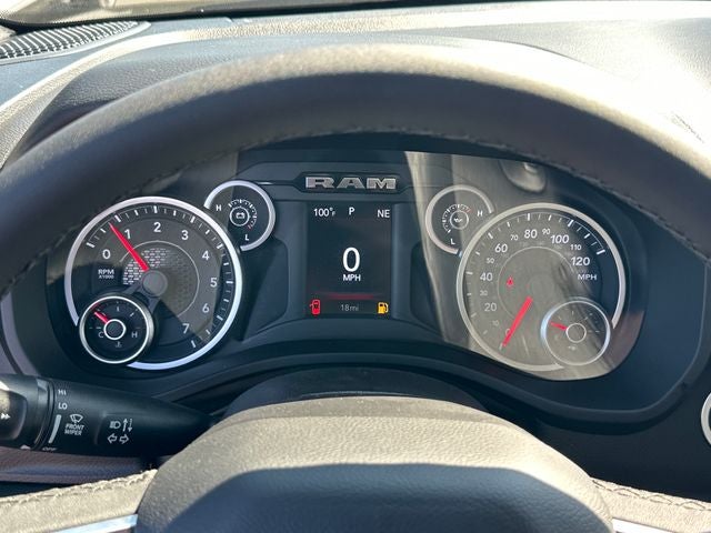 2027 RAM 1500 Big Horn/Lone Star