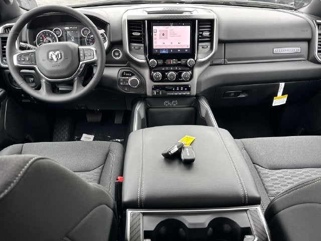 2027 RAM 1500 Big Horn/Lone Star