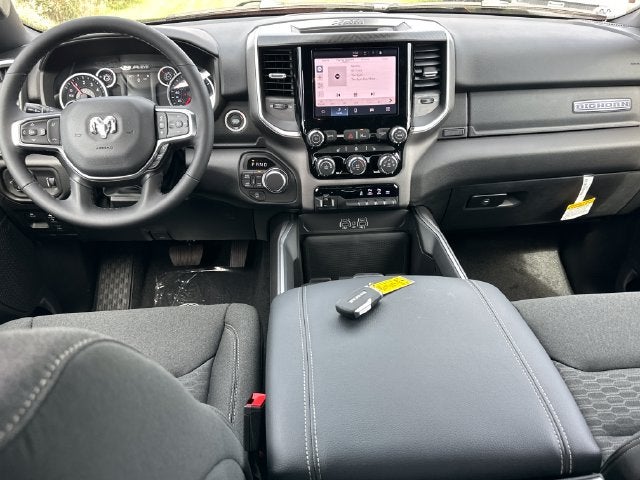2027 RAM 1500 Big Horn/Lone Star