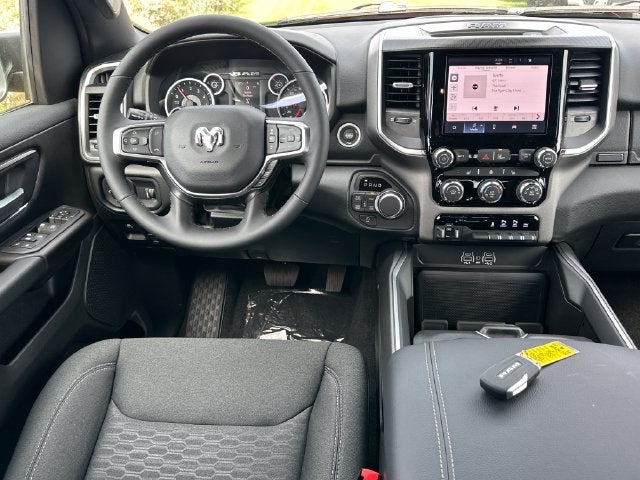 2027 RAM 1500 Big Horn/Lone Star