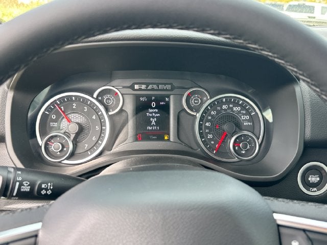 2027 RAM 1500 Big Horn/Lone Star