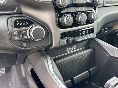 2027 RAM 1500 Big Horn/Lone Star