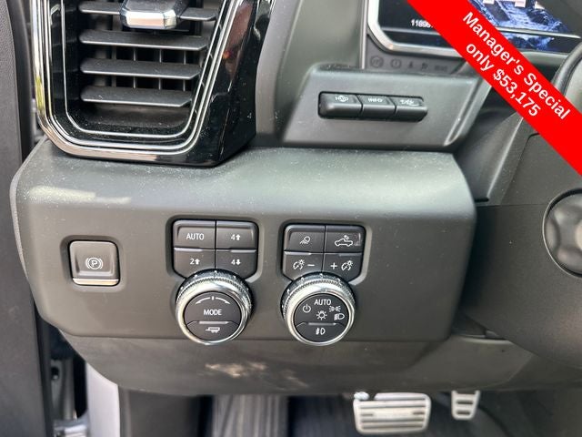 2022 GMC Sierra 1500 AT4