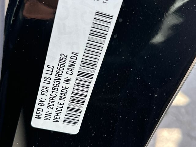 2027 Chrysler Pacifica Select