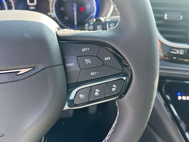 2027 Chrysler Pacifica Limited