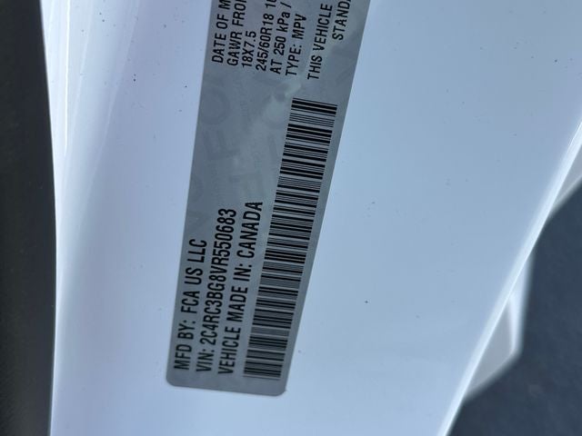2027 Chrysler Pacifica Select