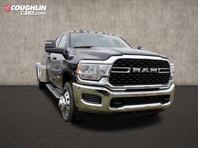 2024 RAM 3500 SLT