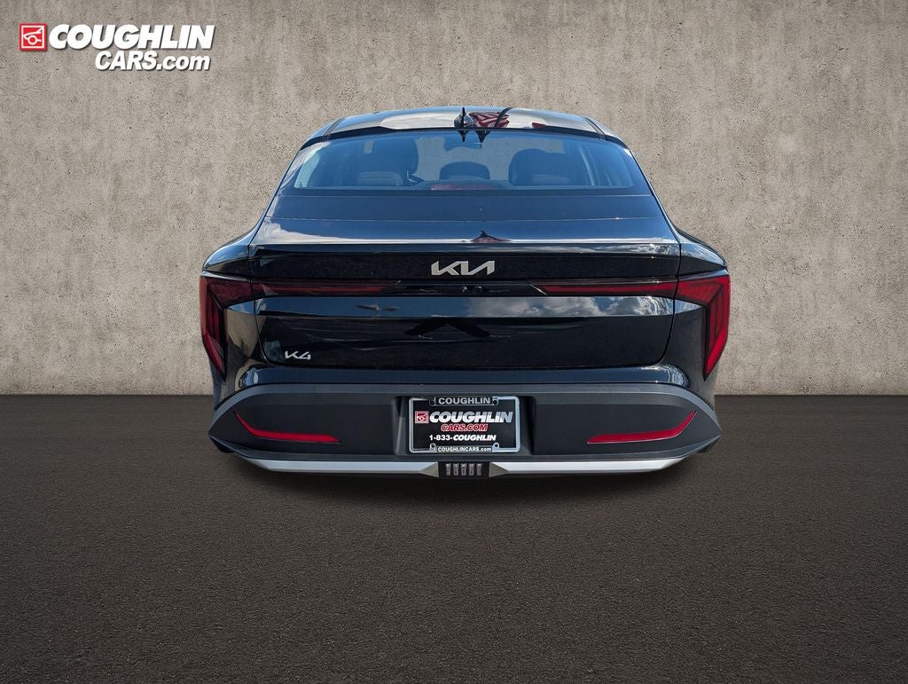 2026 Kia K4 LXS