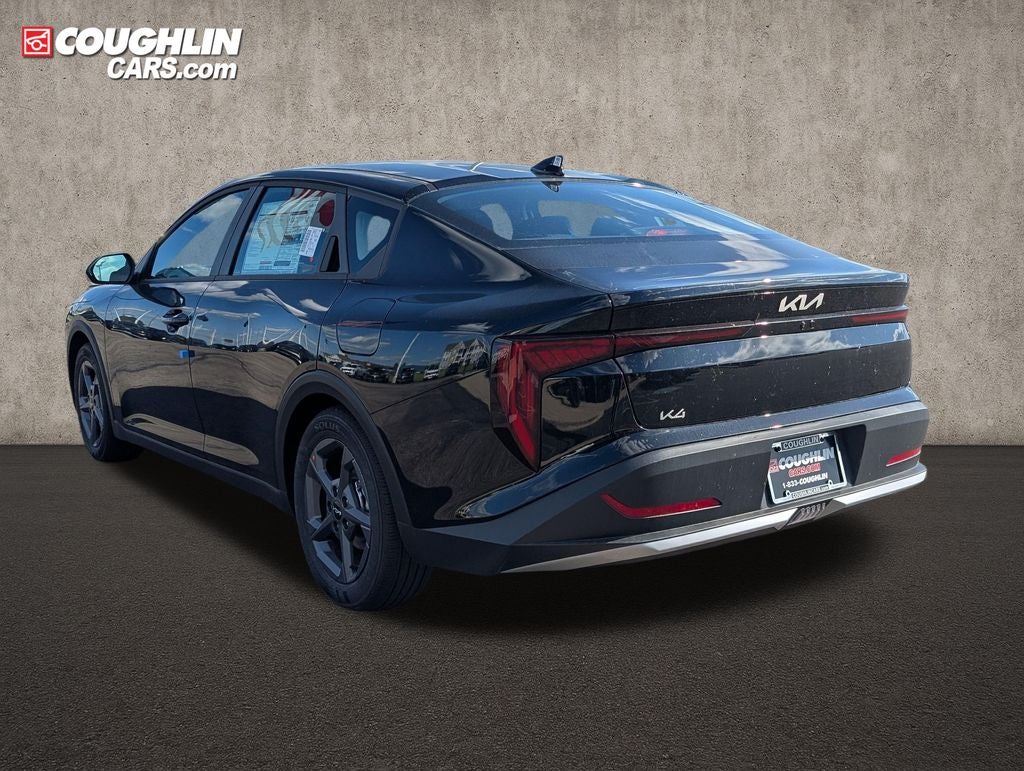 2026 Kia K4 LXS