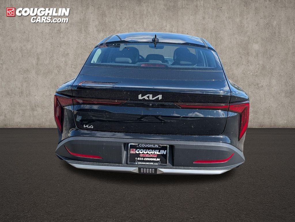 2026 Kia K4 LXS