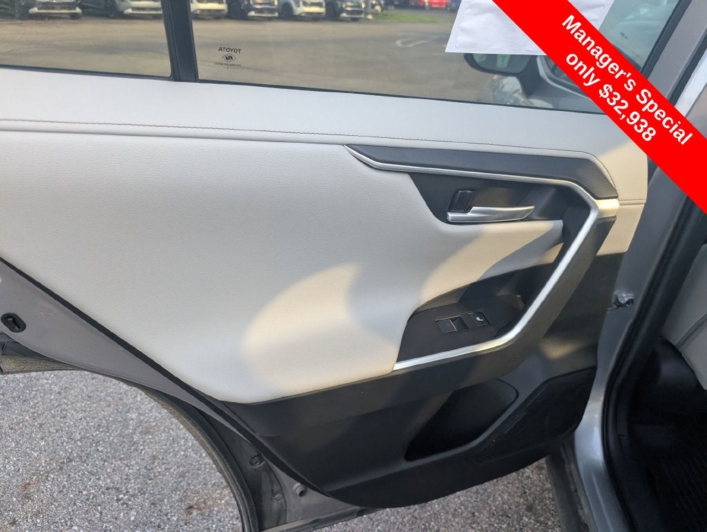 2023 Toyota RAV4 Hybrid Limited