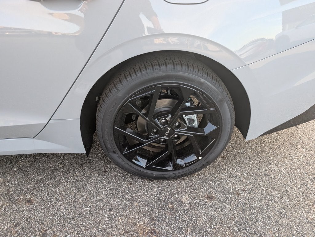 2027 Kia K5 GT-Line