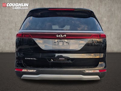 2024 Kia Carnival LX