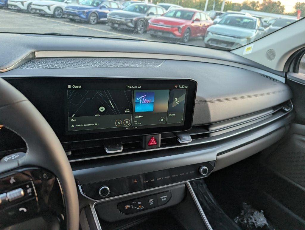 2027 Kia Carnival LXS