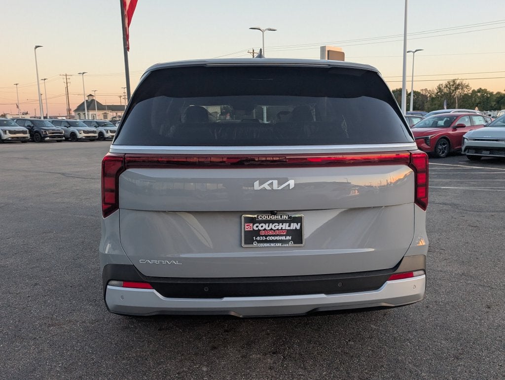 2027 Kia Carnival LXS