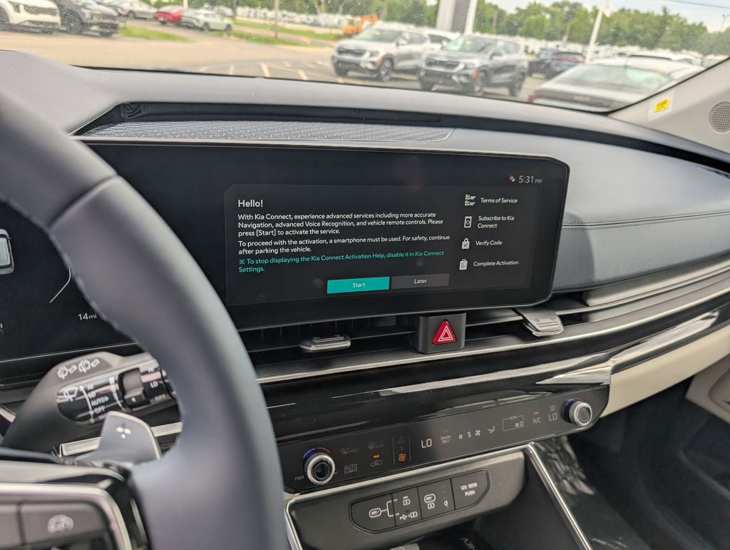 2026 Kia Carnival Hybrid Base