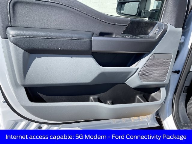 2027 Ford F-250SD XLT