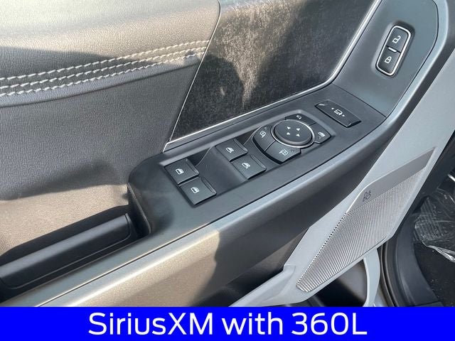 2027 Ford F-350SD XLT