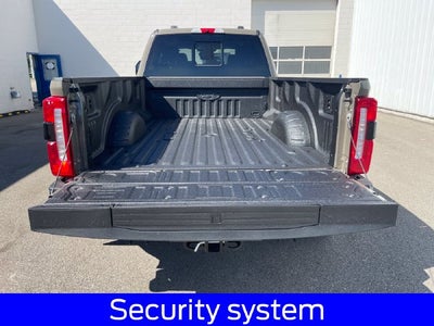 2027 Ford F-350SD Lariat DRW