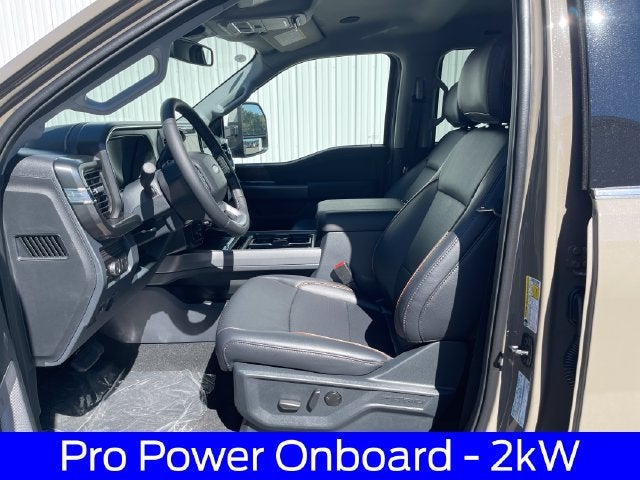 2027 Ford F-350SD Lariat DRW