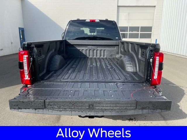 2026 Ford F-350SD Lariat DRW