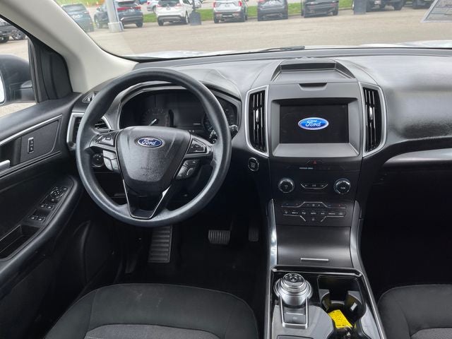 2020 Ford Edge SE