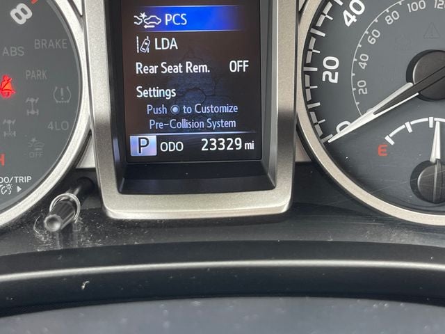 2023 Toyota Tacoma Limited V6