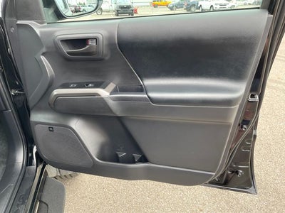 2023 Toyota Tacoma Limited V6
