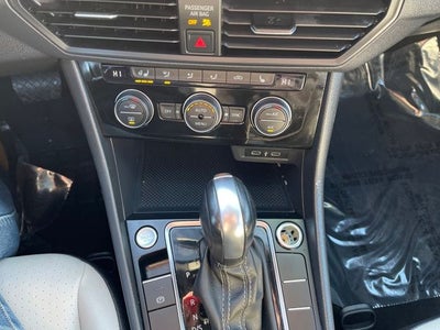 2021 Volkswagen Jetta R-Line