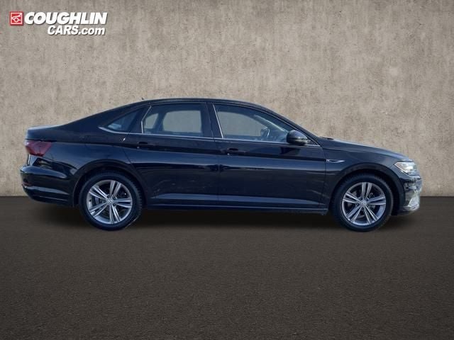 2021 Volkswagen Jetta R-Line