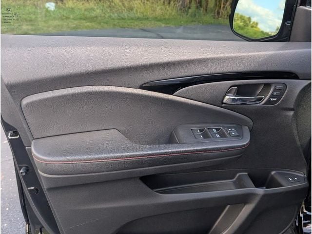 2022 Honda Pilot Black Edition