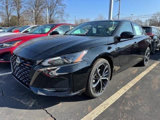 2024 Nissan Altima 2.5 SR in Columbus, OH - Coughlin Automotive