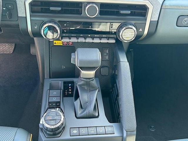 2025 Toyota Tacoma i-FORCE MAX Tacoma Trailhunter