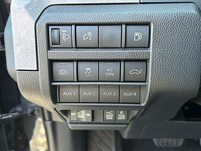 2025 Toyota Tacoma i-FORCE MAX Tacoma Trailhunter