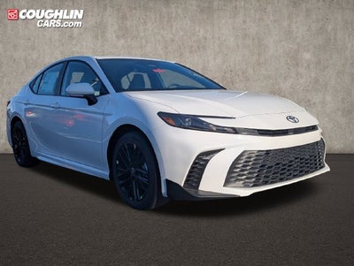 2026 Toyota Camry SE AWD